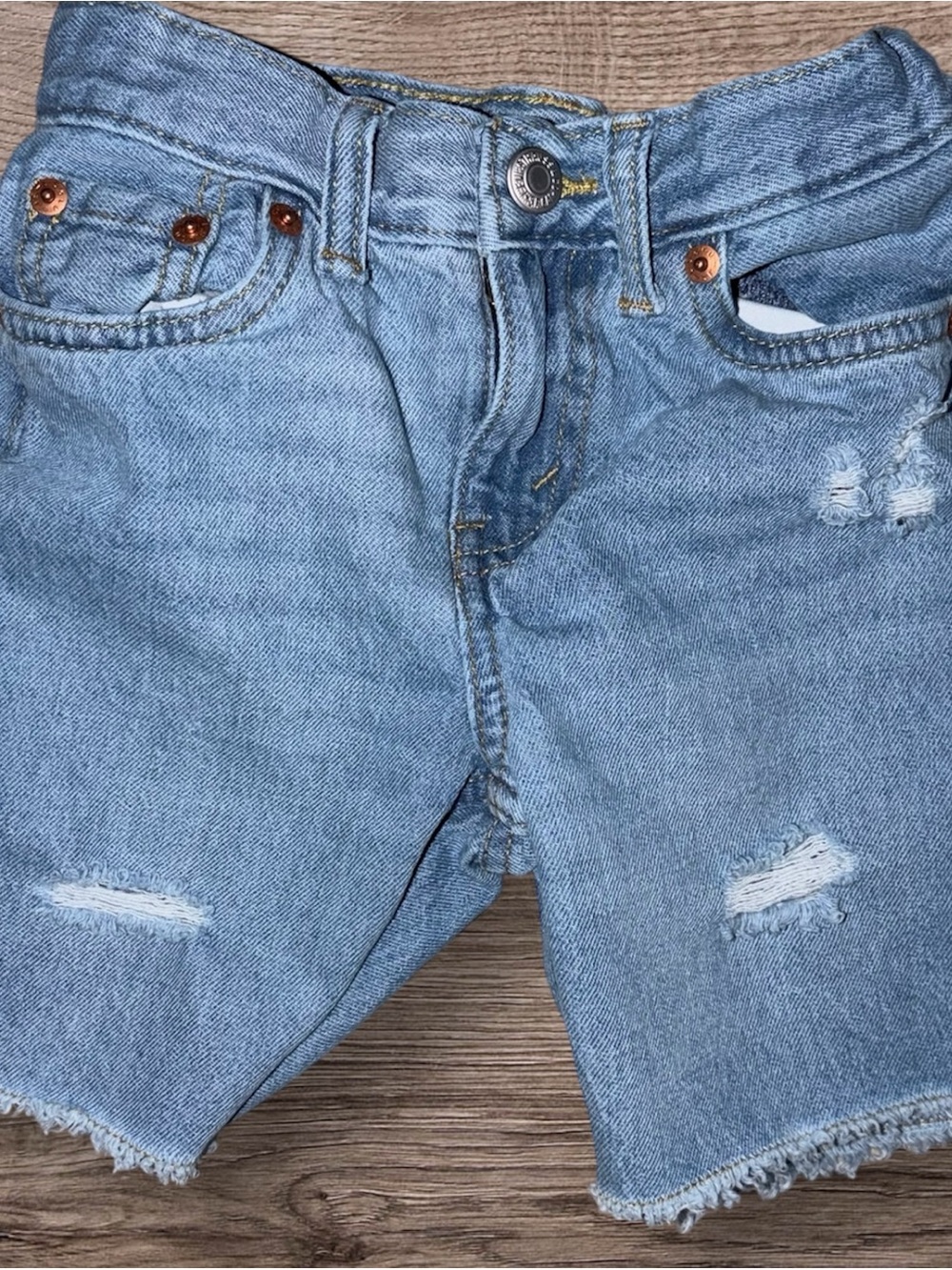Levi’s shorts size 4/5